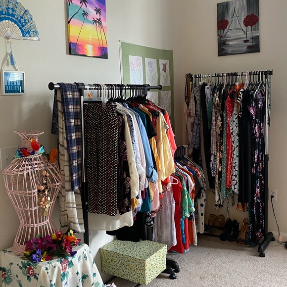 Hello! I’m Zoraida, a Posh Ambassador & Mentor - Picture 3 of 16